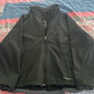 LLbean woman’s XL lightweight winter/fall jacket.